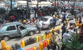 Fuel Queues Return In Lagos