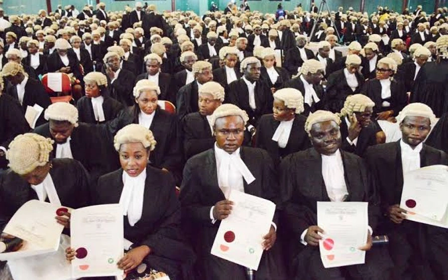 Sixty two (62) new Senior Advocates of Nigeria (SAN) were on Monday sworn-in in Abuja.
