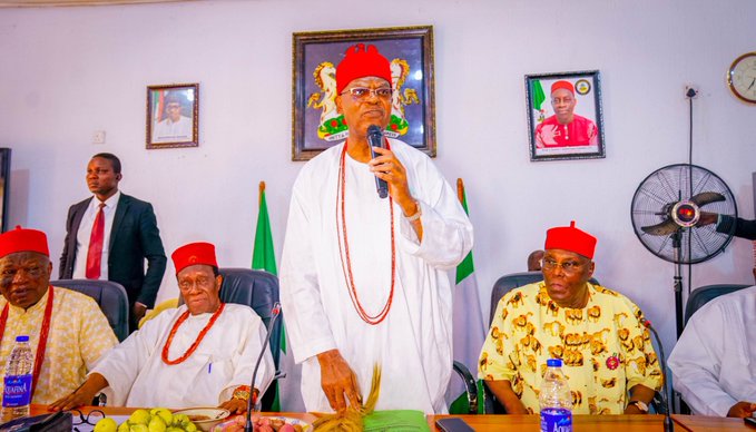 Anambra Royal Fathers Explain Why They Received Atiku At Government House